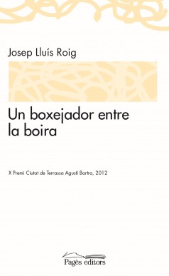 Un boxejador entre la boira